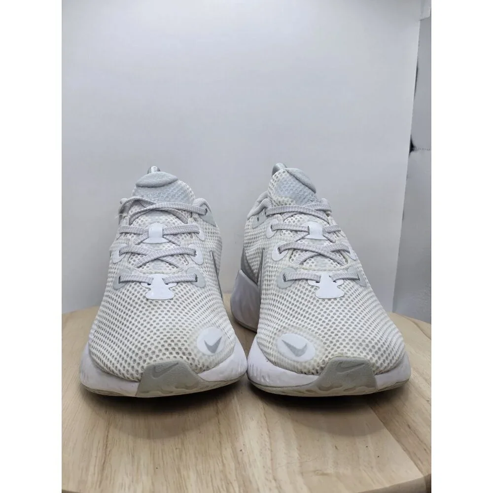 Nike Renew Run CK6360-003 White Running Shoes Sneakers Women's Size 8 - Picture 2 of 9
